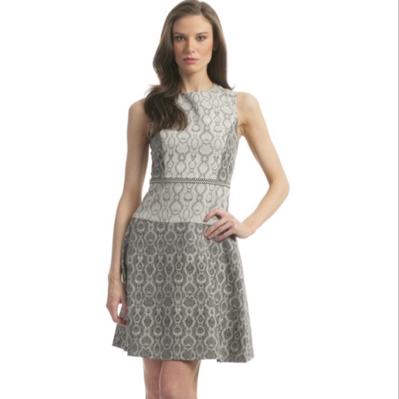 Badgley Mischka Dresses & Skirts - BELLE BADGLEY MISCHKA PRINTED SLEEVELESS DRESS